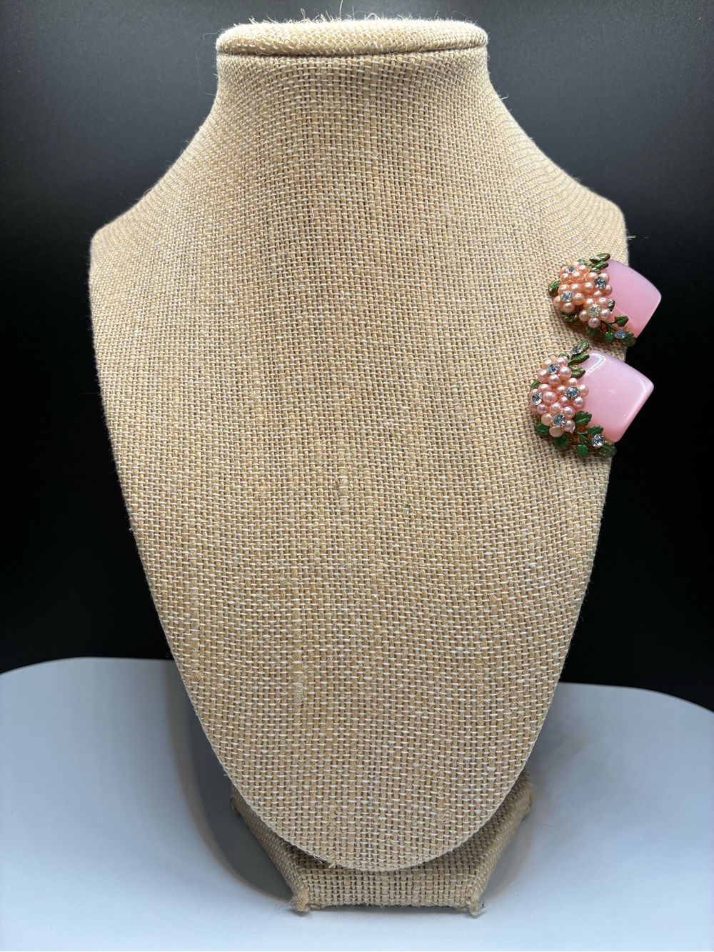 Vintage Resin Pink Floral Cluster Clip-On Earrings - Picture 2 of 15